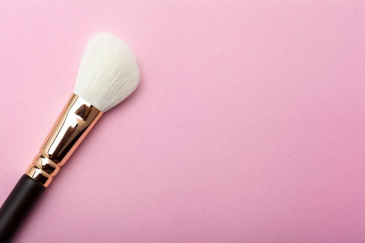 Beautytrend 2022: Mit diesem Trick gelingt das Make-up immer