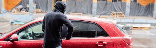 This is how auto thieves work.How to protect the car against theft?