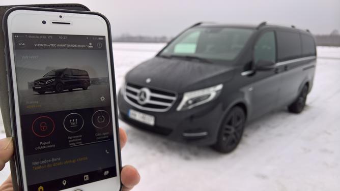 Test: Mercedes Me Smartphone Controlled Car 