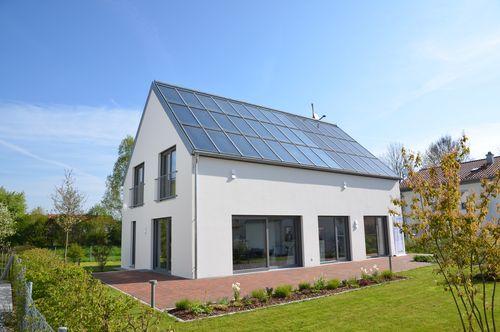 Teures Plusenergiehaus mit großem „Plus" | enbausa.de