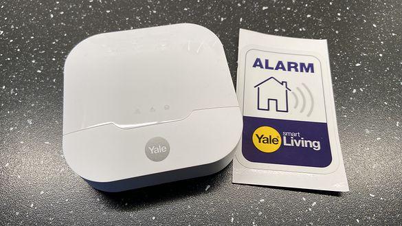 Yale Sync Smart Home Alarm - testujemy alarm z Internetu Rzeczy