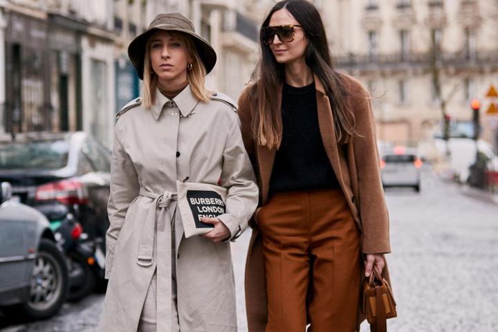 Mode-Outfits 2022: 5 Blusen, die alle Französinnen besitzen