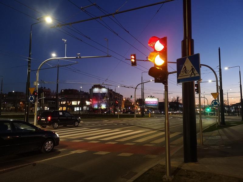 Lublin: RULENT PENALTY for driving on a red light. MODERN intersection cameras