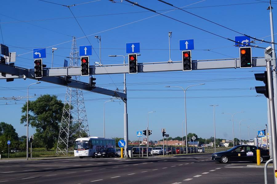Lublin: BEZWZGLĘDNA KARA za jazdę na czerwonym. NOWOCZESNE kamery na skrzyżowaniach 