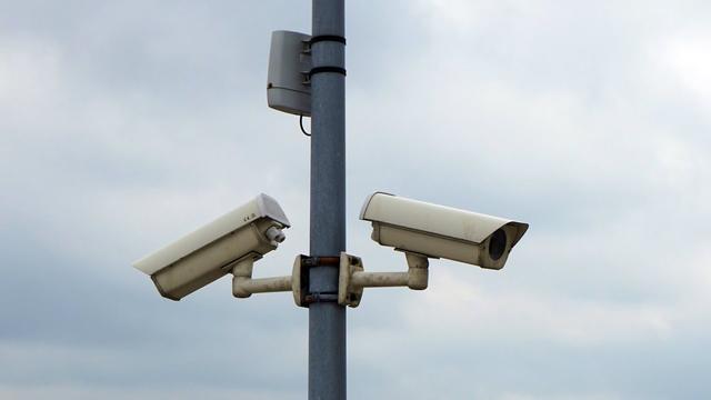 Monitoring miejski w Łomży. Ponad 200 kamer obserwuje ulice, parki, osiedla [VIDEO]