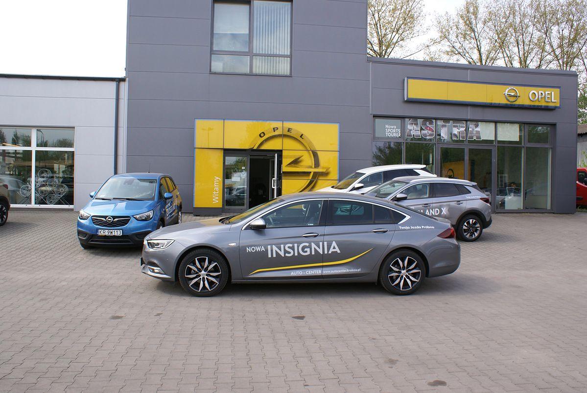 Oplowska klasa Premium - Opel Insignia | Autokult.pl