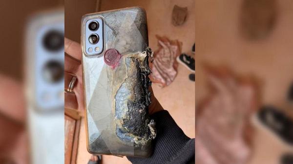 Xiaomi initiates probe after Mi 11 Lite smartphone explodes while charging