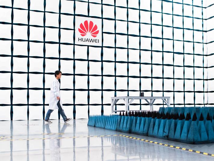 FCC Prepares to Ban and Remove Huawei Equipment From US Networks 