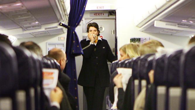 7 Dinge, die Flugbegleiter wirklich wahnsinnig machen