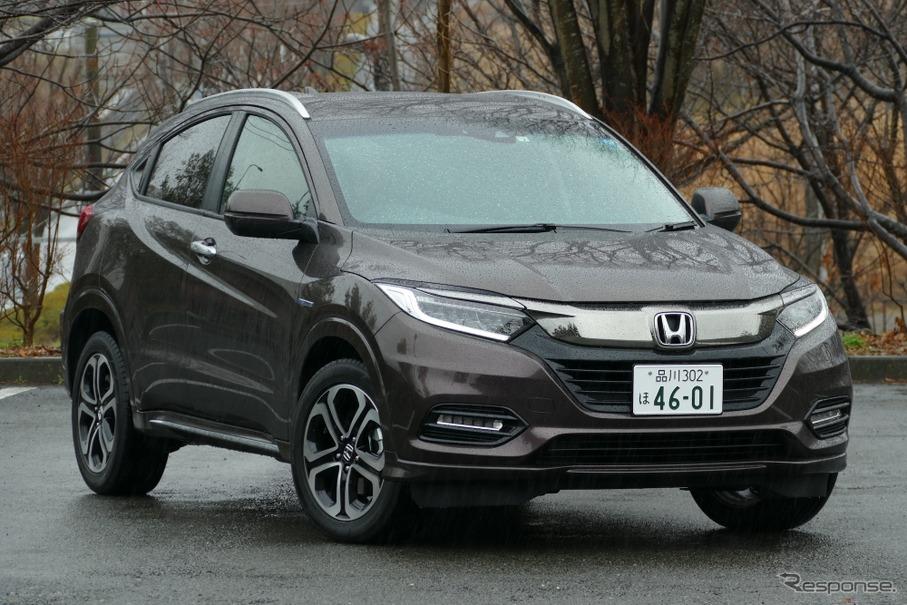 「ヴェゼル」の車中泊の使い勝手を検証！ | Hondaキャンプ | Honda 