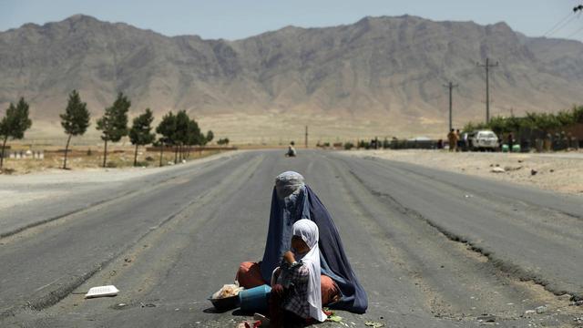 Afghanistan versinkt immer mehr im Elend 100 Tage nach US-Abzug - Afghanistan versinkt immer mehr im Elend