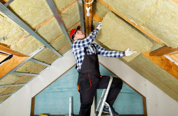 How to live comfortably? Start by insulating the roof ! 