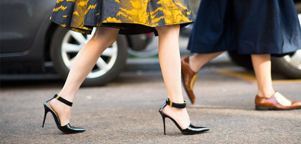 Schuh Basics: Diese 7 Paar Schuhe sollte jede Frau mit 30 im Schuhschrank haben