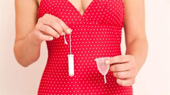 Menstruace jako byznys. Pomůcky pro ženy zažívají nebývalý boom 