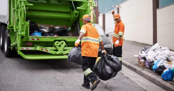 Bin staff and street cleaners being forced to look for second jobs 
