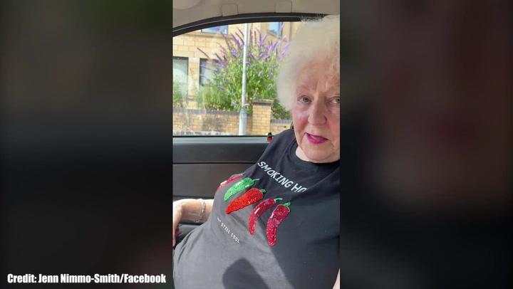 'Smoking hot' Scots gran stopped in street after sassy t-shirt catches photographer's eye