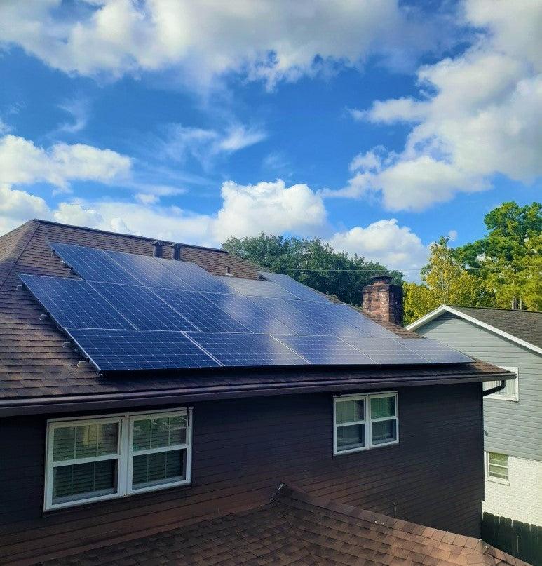 Flexible Flashing Wins the Day for Michigan’s Strawberry Solar | AltEnergyMag