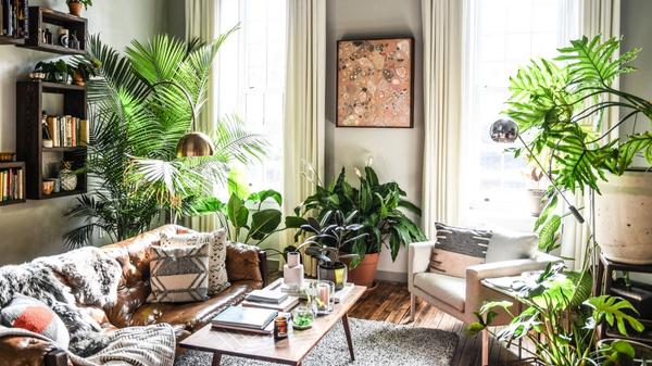 Five Instagram accounts to follow for feel-good Seventies interiors vibes 