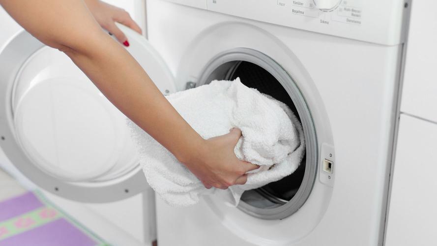 Sieben ungewöhnliche Dinge, die in die Waschmaschine dürfen