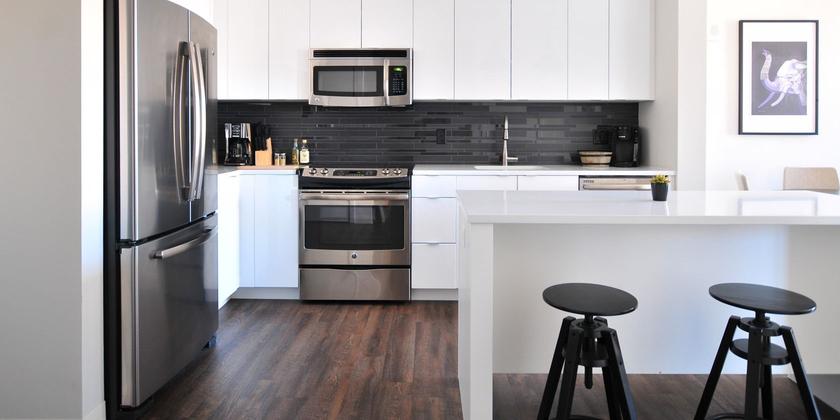 www.makeuseof.com Planning to Renovate Your Kitchen? Try This Website