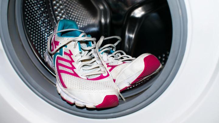 Schuhe waschen: die wichtigsten Pflegetipps | STERN.de