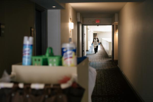 How the pandemic made hotel housekeeping more difficult — and disgusting 
