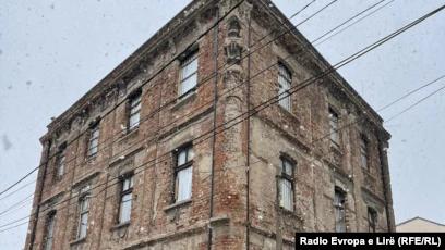 After criticism, Kosovo stops renovation of house linked to Nazi collaborator 