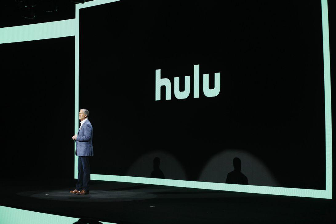 ディズニー、Huluの完全支配権を獲得 - CNET Japan