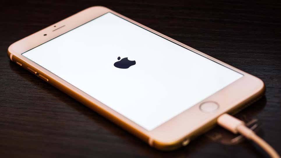 lifehacker
How to forcibly restart Lifehacker Lifehacker Lifehacker iPhone and iPad