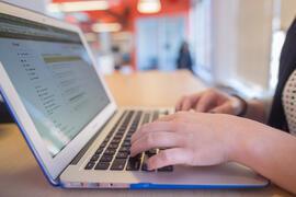 Possibility of AI used for coding-generation, understanding, application modernize-ZDNET JAPAN