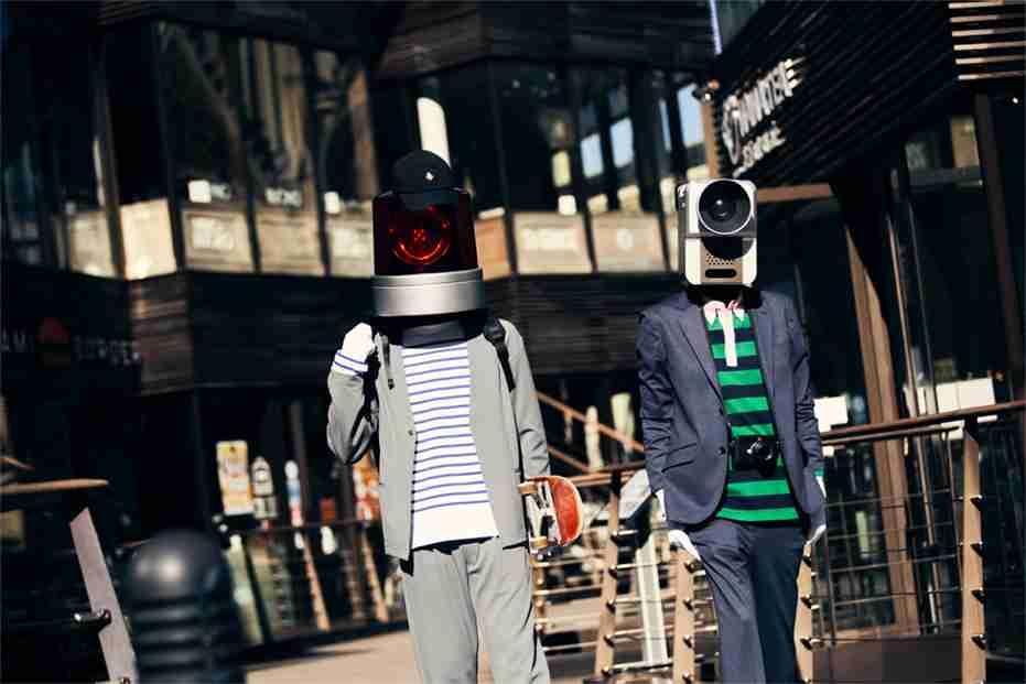 「NO MORE映画泥棒」がファッションブランドとコラボ　おしゃれすぎる私服オフを披露し「イケメン」「かっこいい」と話題 