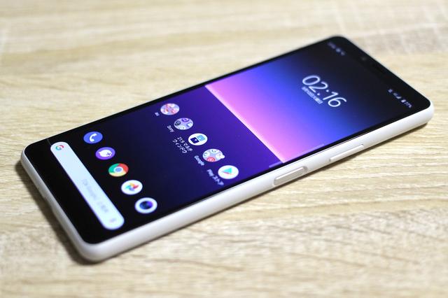 KDDI、au向けスタンダードスマホ「Xperia 10 II SOV43」を6月4日に発売！価格は4万9990円で、かえトクプログラム適用時は3万9790円に - S-MAX