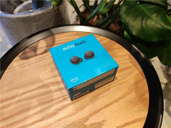 アマゾン「Echo Buds（第2世代）」実機レビュー：高コスパワイヤレスイヤホンの実力