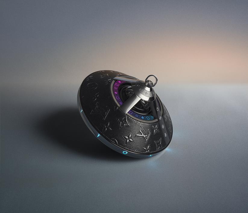 Engadget Logo
Engajet Japanese version of Louis Vuitton, 350,000 yen glowing portable speaker Horizon Light Up