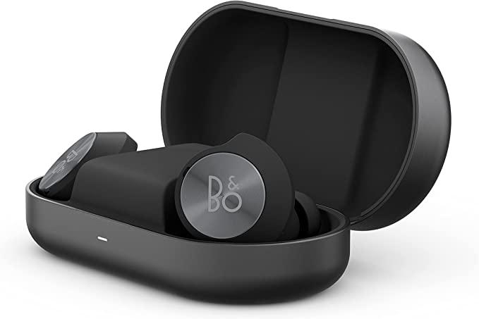 B&Oのワイヤレスイヤホン「Beoplay EQ」を色々なデバイスで聴く。自然な声の心地よさと、予想外のノイズキャンセリング効果に、もっと幅広い使い方を試したくなった 