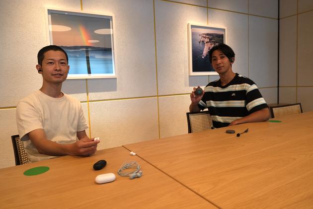 Engadget Logo
The possibility of Japanese hardware startups that the representatives of the Japanese version of the Japanese version of "BONX" and "Ambie" talk