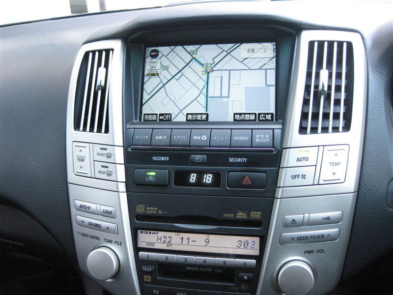 TOYOTA ハリアー 　純正カーオーディオレビュー。ドライブに官能的なひとときを添えるJBLプレミアムサウンドシステム 