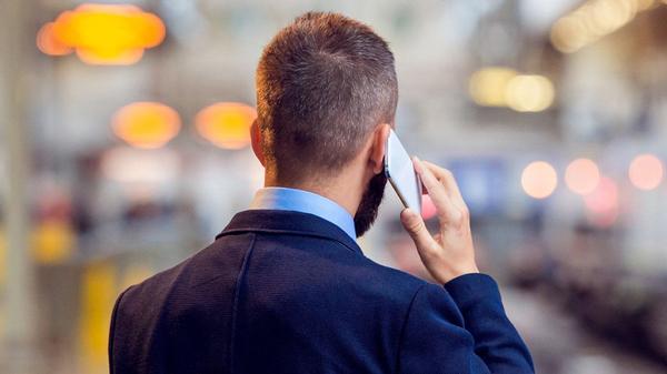 FBIが作成した「通信事業者からデータを入手するためのガイド」の存在が明らかに、データの種類や保持期間などの詳細も