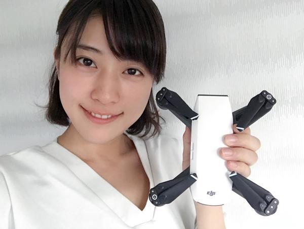 Ayaka Ikezawa's free study: I tried to skip the drone in Hawaii