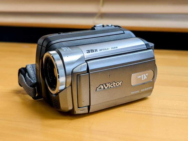 家庭用ビデオカメラが終わりつつある件について、JVCムービーカム愛用者が語り合った
