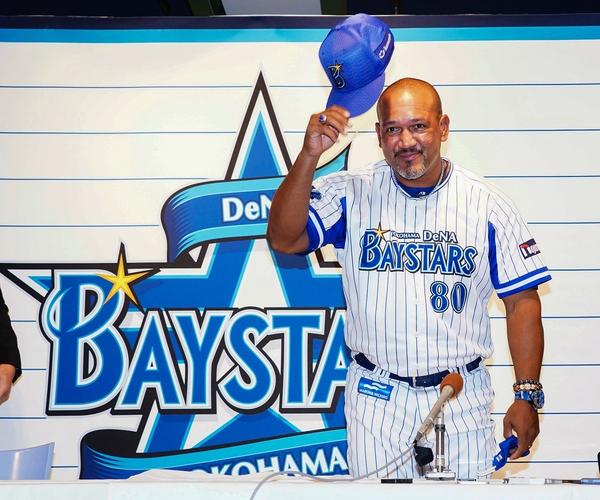  "Why not succeed?"The reality of the second career of professional baseball players and entertainers and their hopes for the future