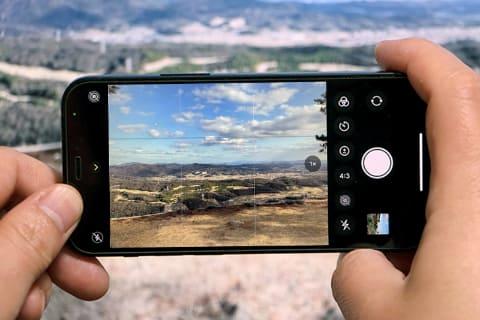  What you can do with the iPhone camera. Use up with standard apps & settings-Impress Watch