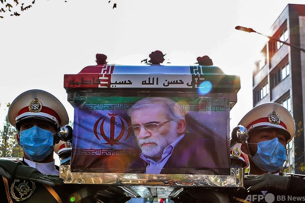 ＮＹＴ紙が報じたイラン人核科学者の暗殺作戦の詳細：モサドが機関銃ロボットの狙撃を衛星経由で遠隔操作