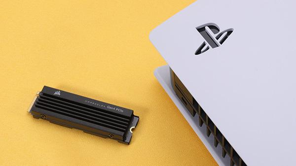 Add SSD to PS5, and easily enhance with Corsair's thin heat sink "MP600 PRO LPX"