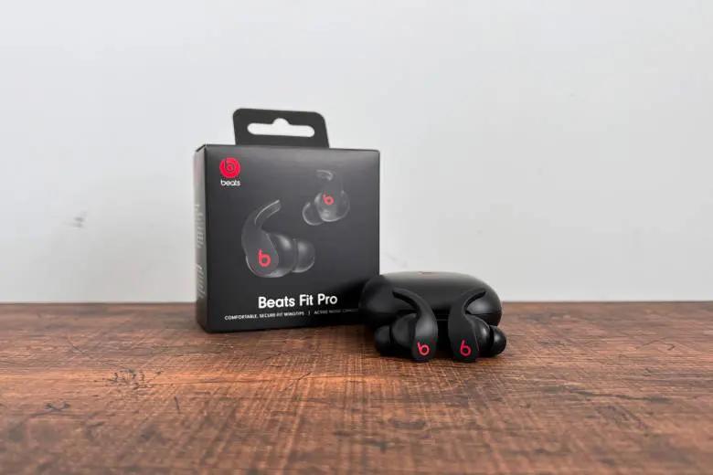 Beats伝統のスタイリッシュさと先進的な機能を備えた空間オーディオ/ACN対応の完全ワイヤレスイヤホン「Beats Fit Pro」、まもなく発売! 