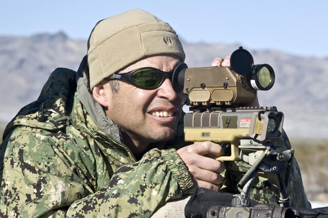 ＳＦでなく現実に、いま続々と採用されている必殺ウエポンの効果とは？　世界の軍隊「レーザー兵器」超入門 