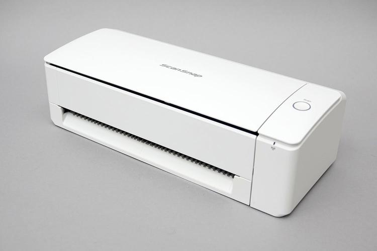 気になるギミック満載！　コンパクトなドキュメントスキャナ「ScanSnap iX1300」を試す（1/4 ページ）