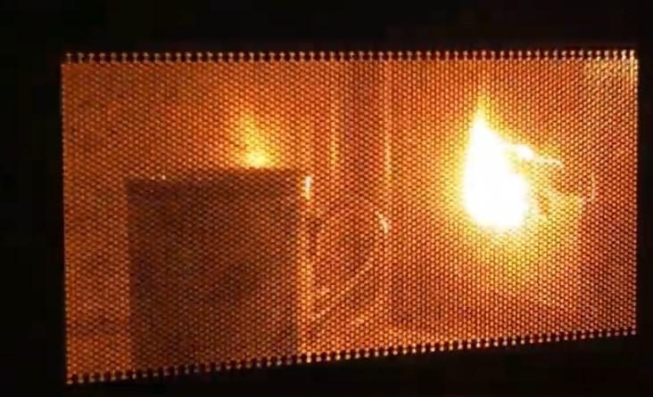 電子レンジ、庫内の汚れは油断大敵。正しい使い方と安全・安心な製品で事故を未然に防ごう - PHILE WEB 