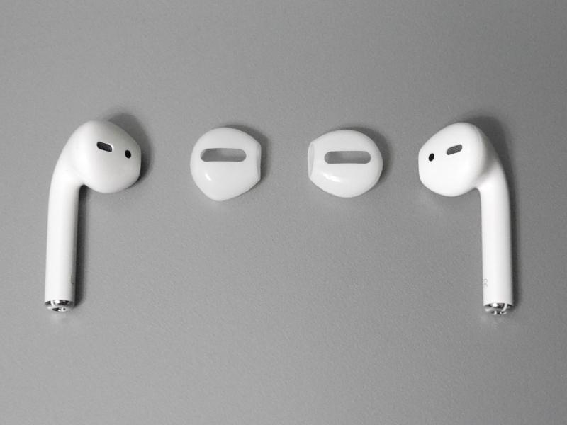 What is the effect of the earphone cover that can be stored in a charging case and prevents AirPods from falling off?-Medificial Watch