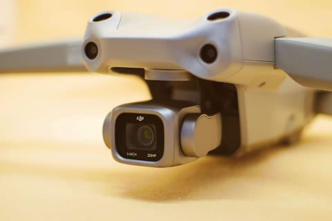 【小寺信良の週刊 Electric Zooma!】1型センサー搭載ドローンで手軽に本格撮影「DJI Air 2S」-AV Watch 
